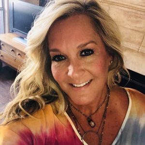 Meet your Posher, Jana